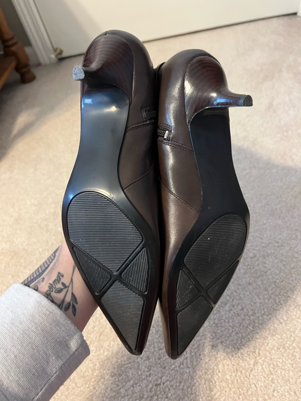 Jones New York Brown Boot Kitten Heel - Picture 3 of 8